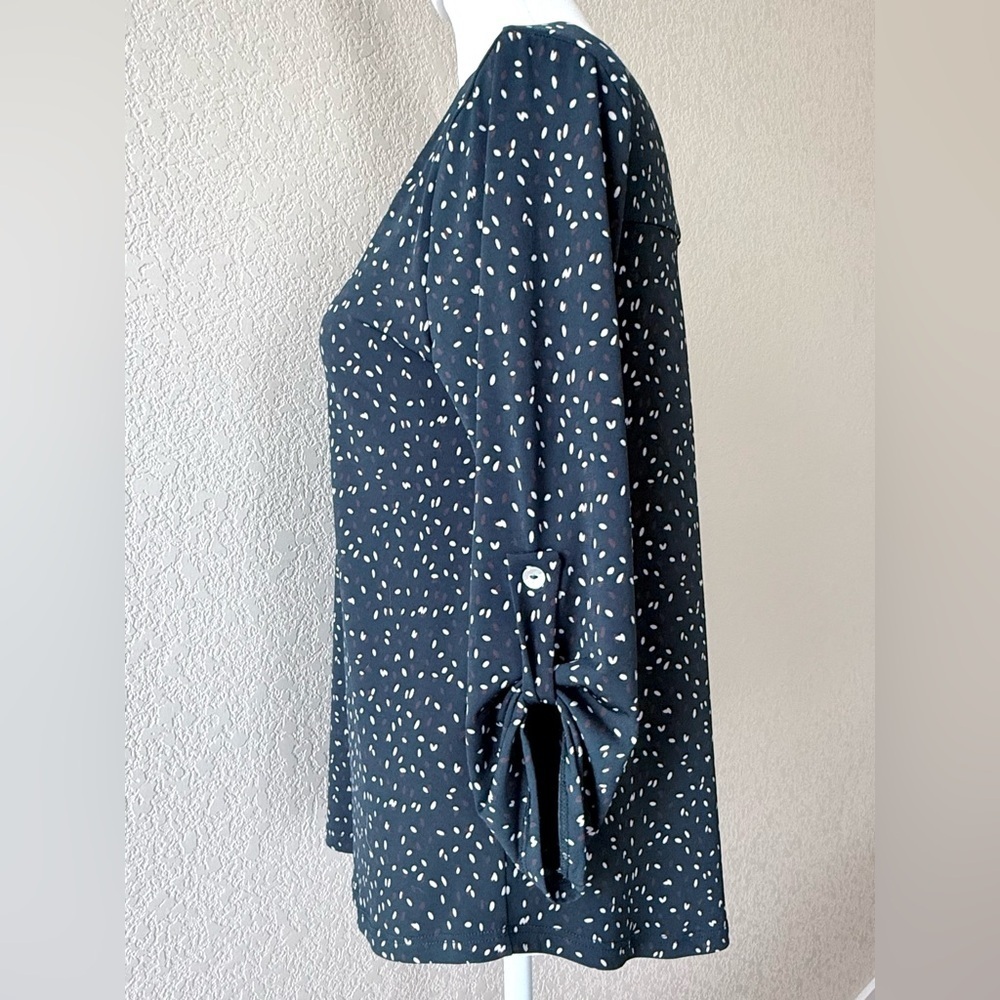 NWT Beacon Patty Roll Tab Knit Top Dark Green Polka Dot V-Neck XS Petite - Picture 6 of 8